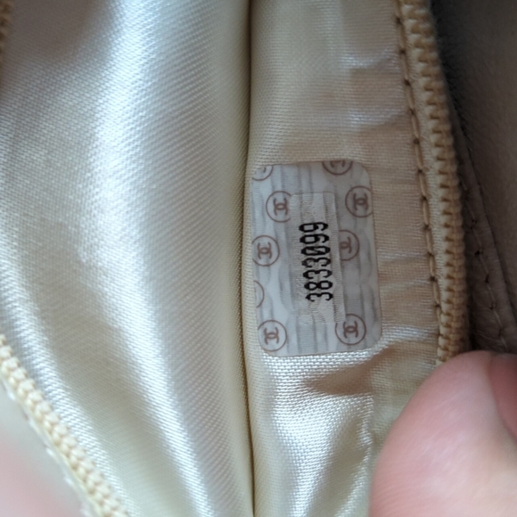 Chanel authentic bag from early 2000s - Picture 14 of 14